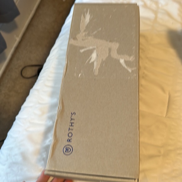 NWT Rothy’s Wine Round Toe Flats - Picture 8 of 10